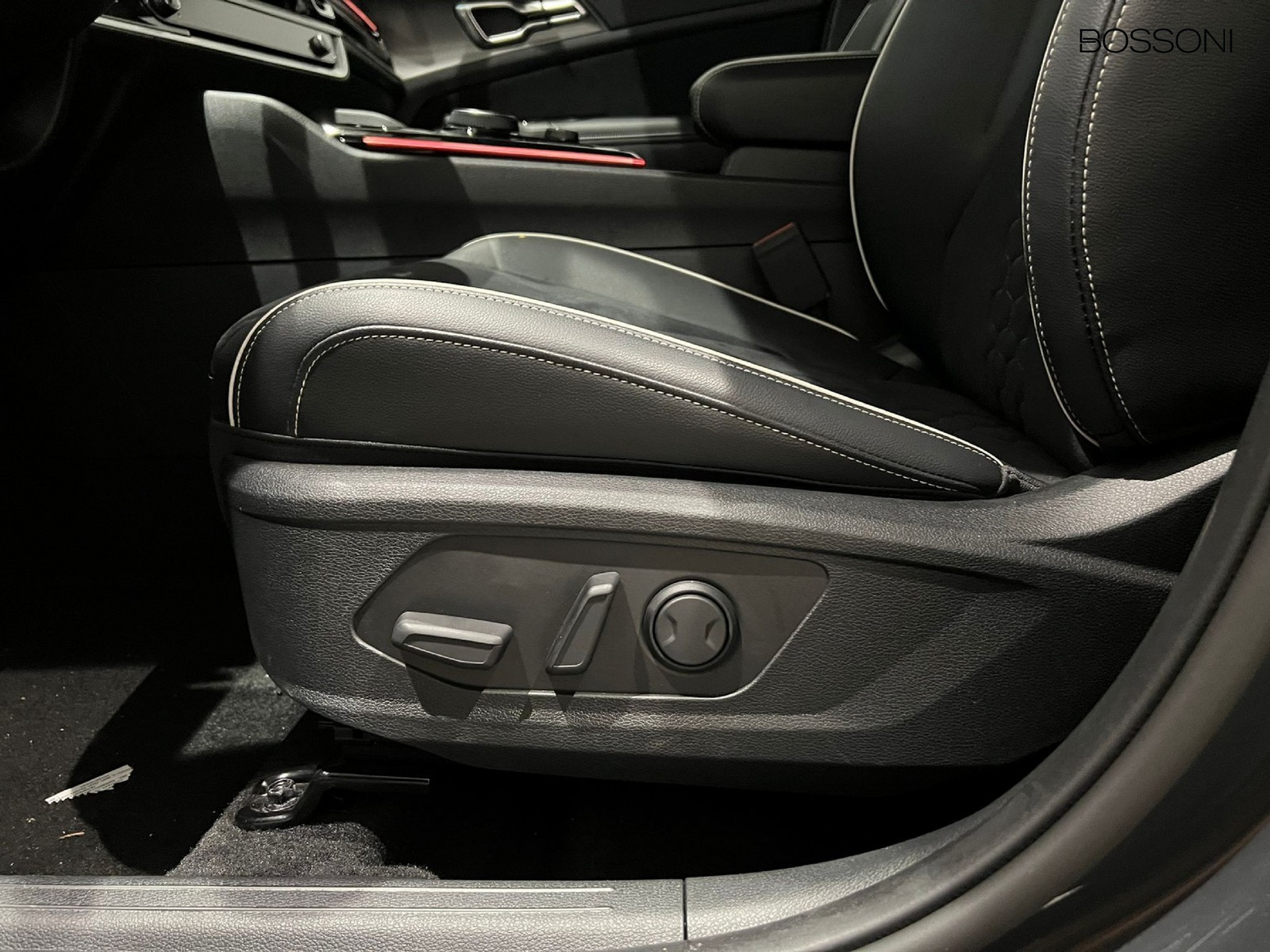 12 - Kia Sportage 1.6 t-gdi phev 245cv gt-line sunroof pack awd at6