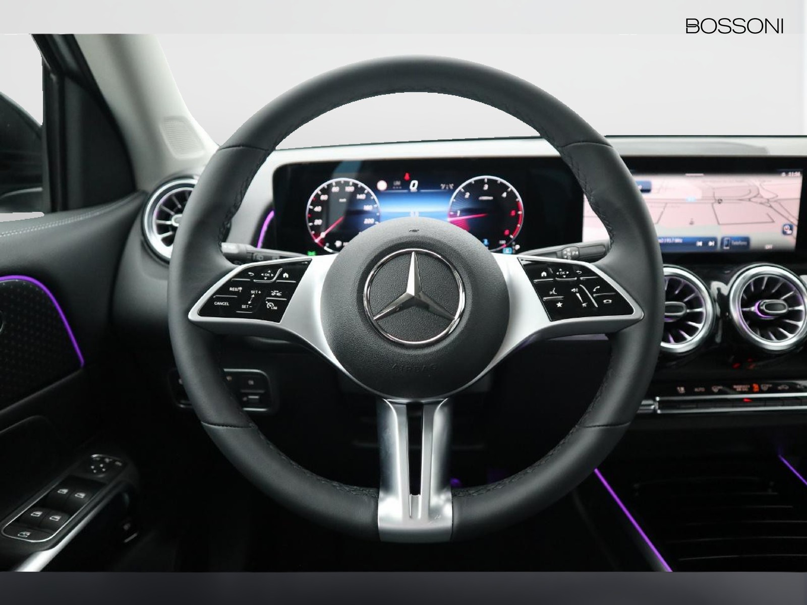 17 - Mercedes GLB 200 d progressive advanced plus 8g-dct