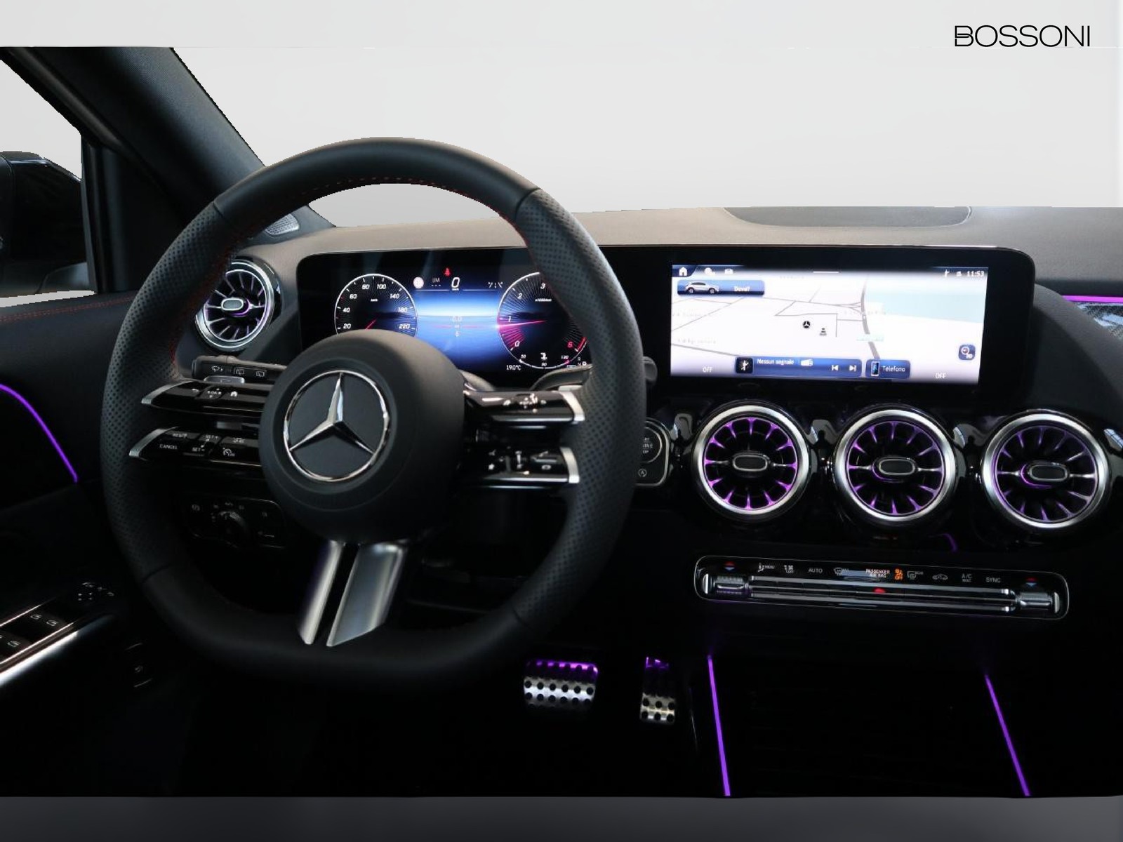 12 - Mercedes GLA 200 d amg line premium 4matic 8g-dct