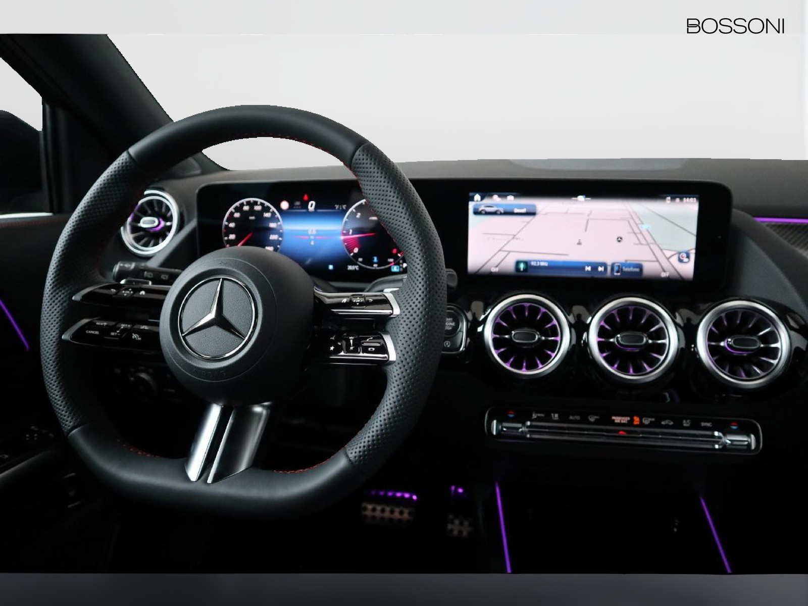 12 - Mercedes GLA 180 d amg line advanced plus 8g-dct