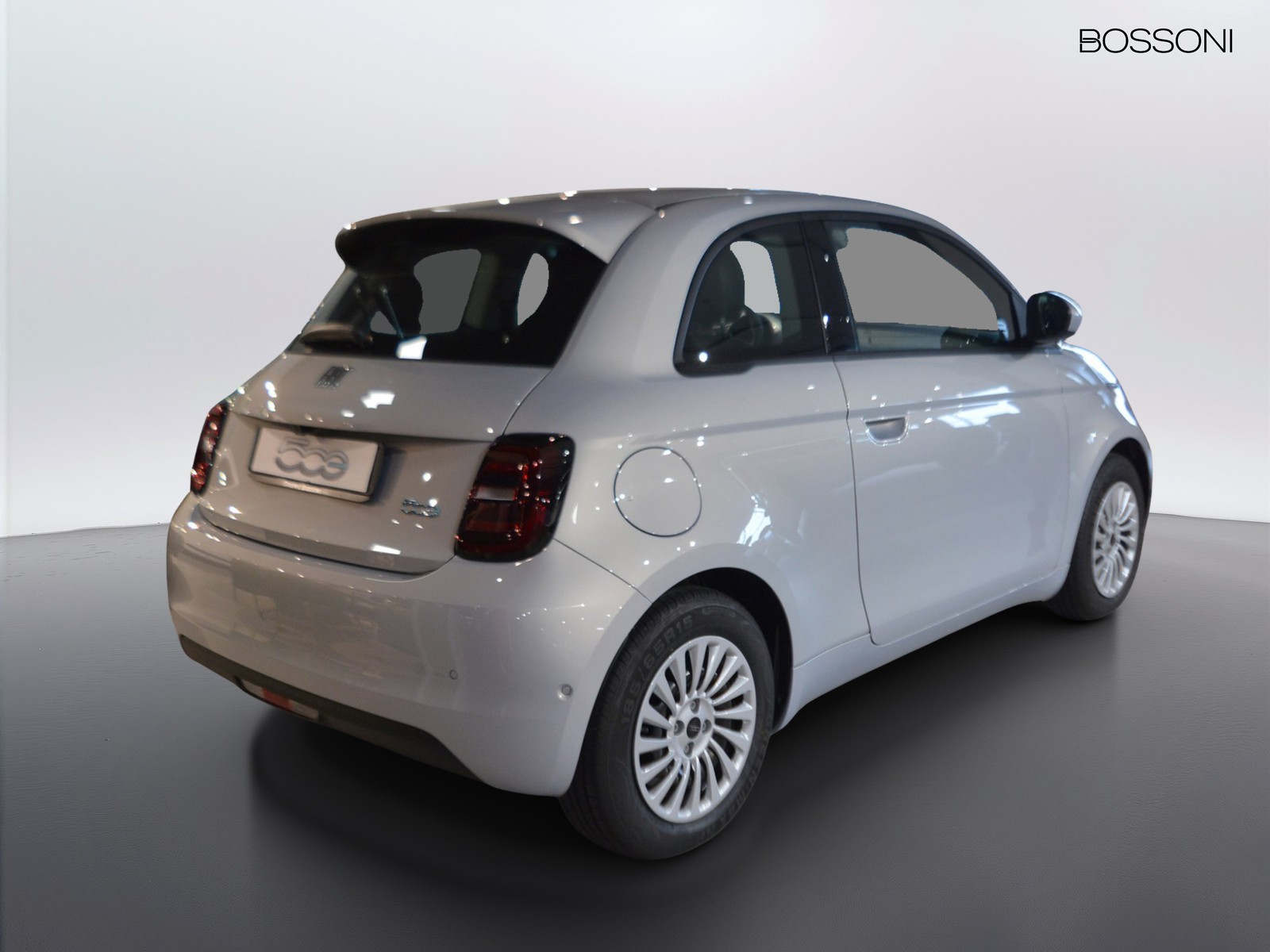 3 - Fiat 500 500e 42 kwh entry pack tech