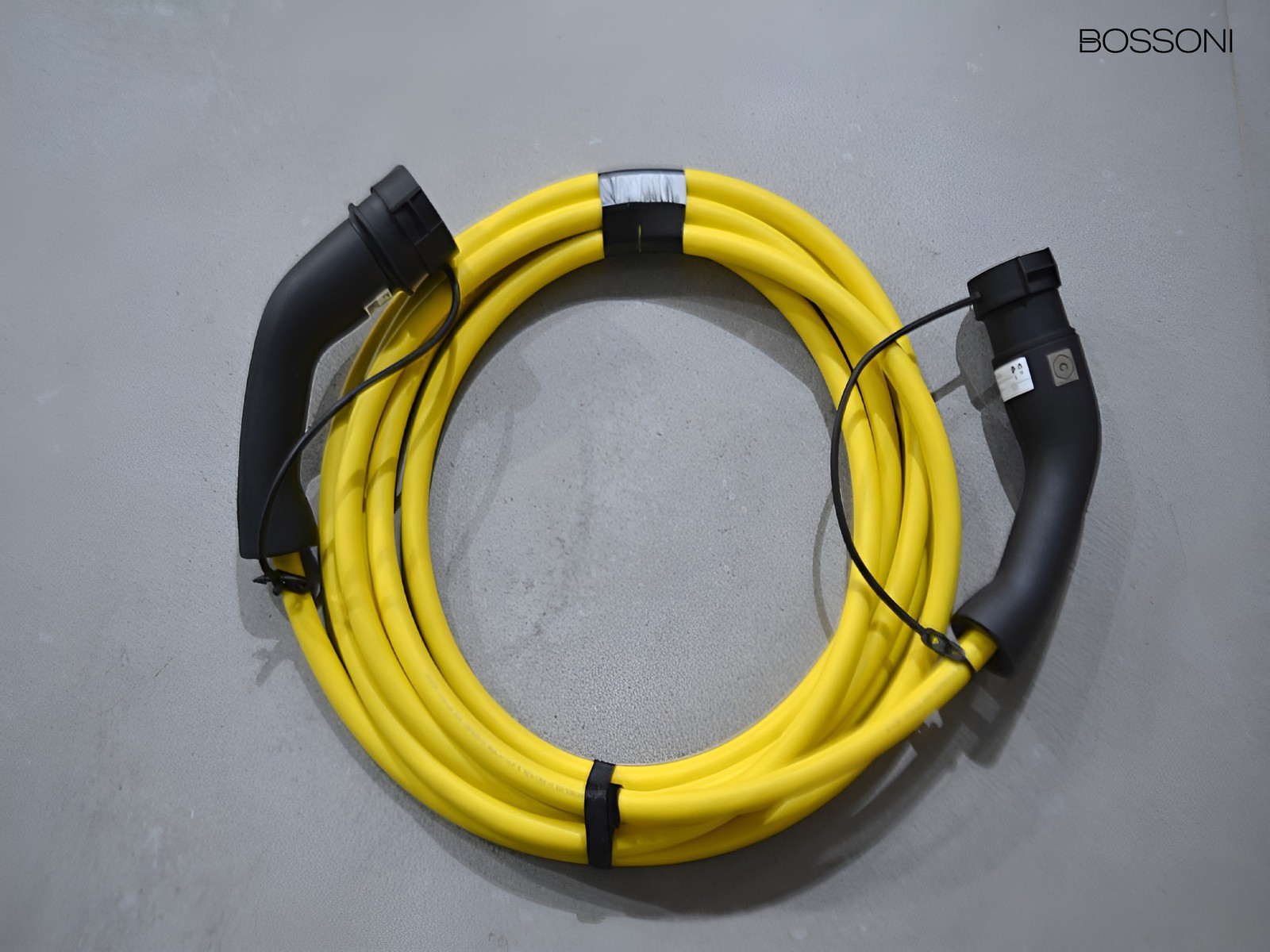 14 - Fiat 500 500e 42 kwh entry pack tech