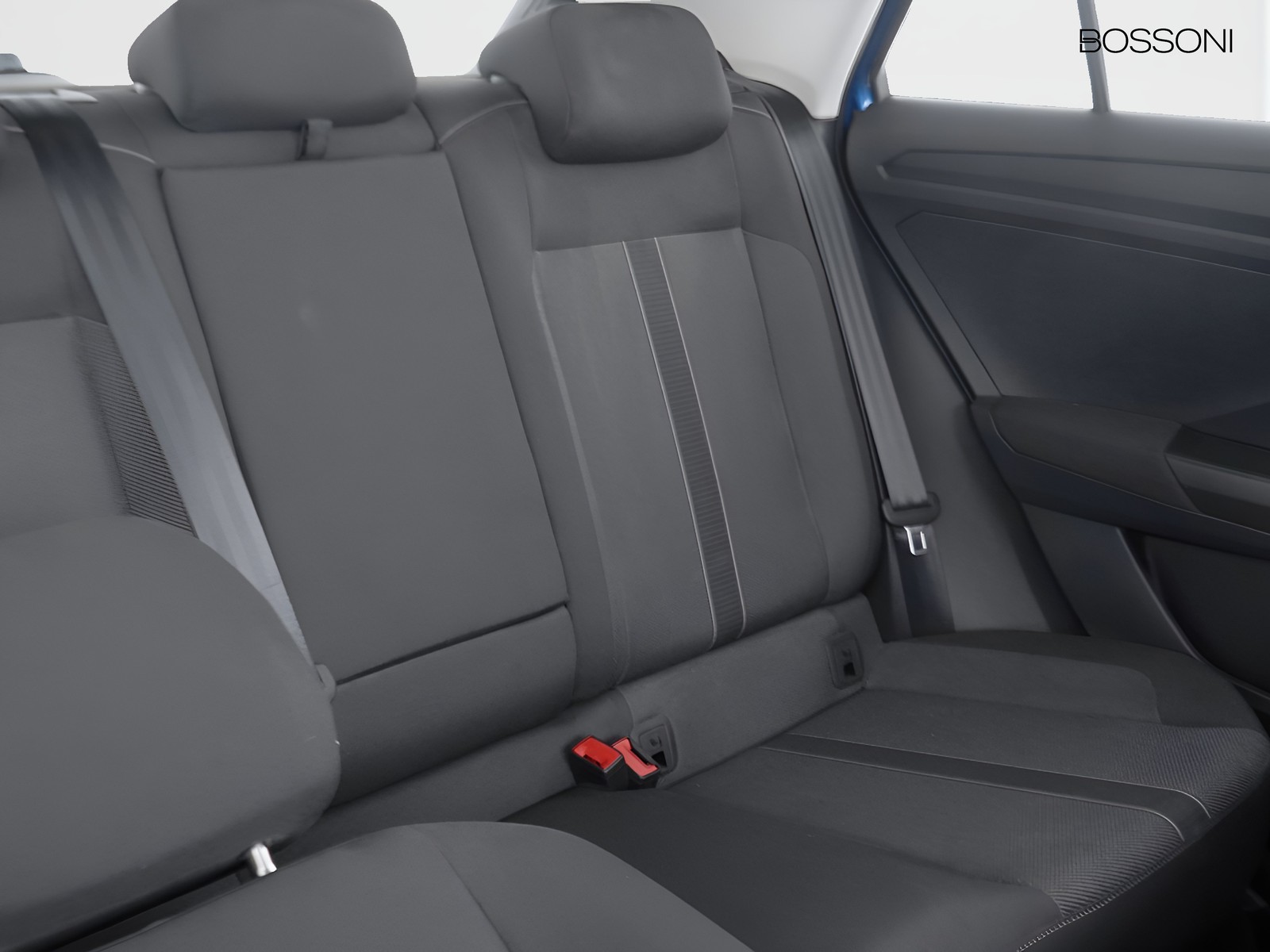 21 - Volkswagen T-Roc 1.0 tsi 110cv life