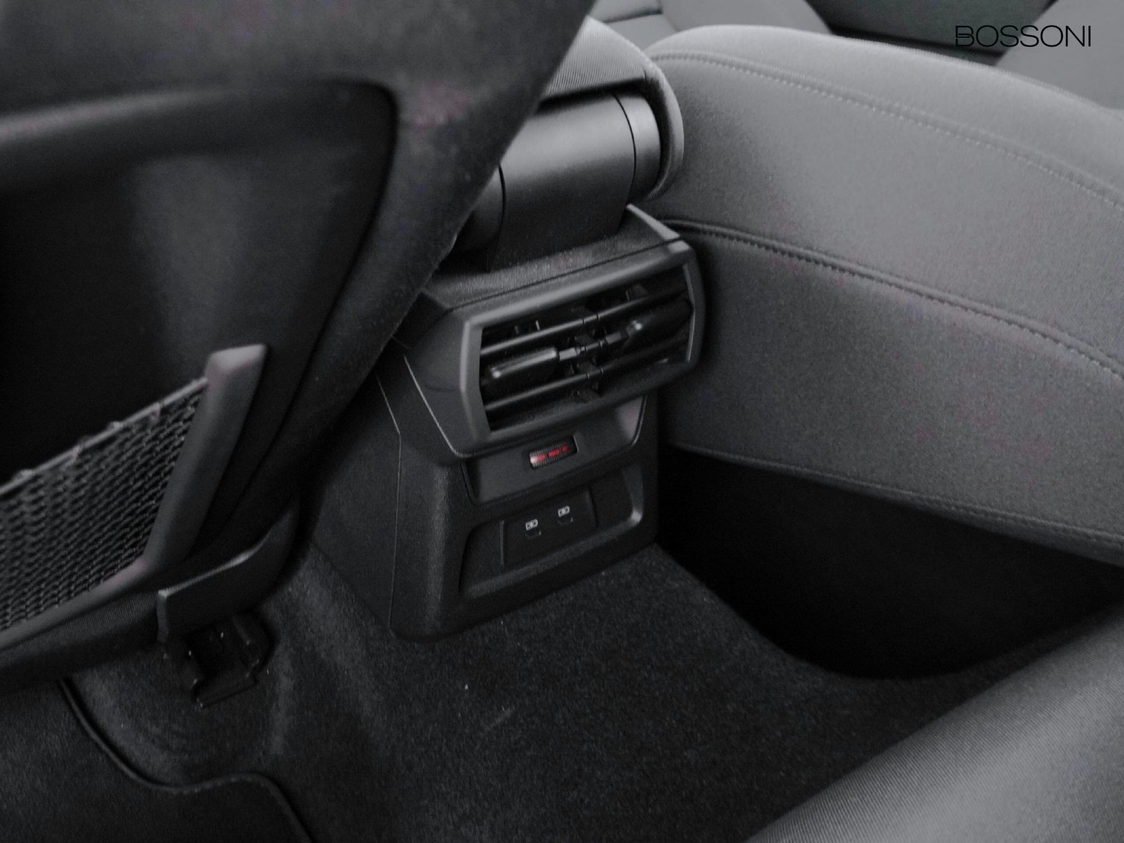 27 - Audi A3 sportback 30 1.0 tfsi business advanced