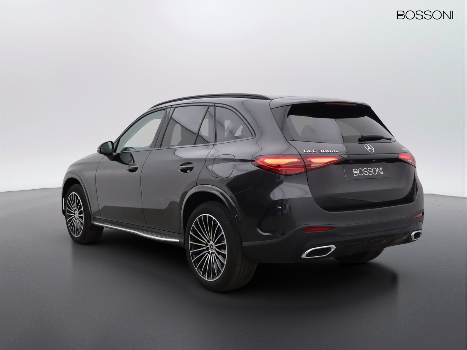 5 - Mercedes GLC suv 300 de plug in hybrid amg line advanced tech 4matic 9g-tronic