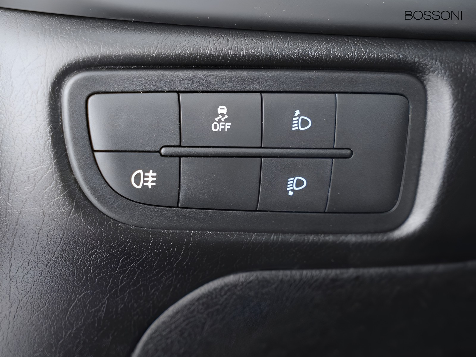 16 - Fiat Tipo 5 porte 1.5 t4 hybrid 130cv dct