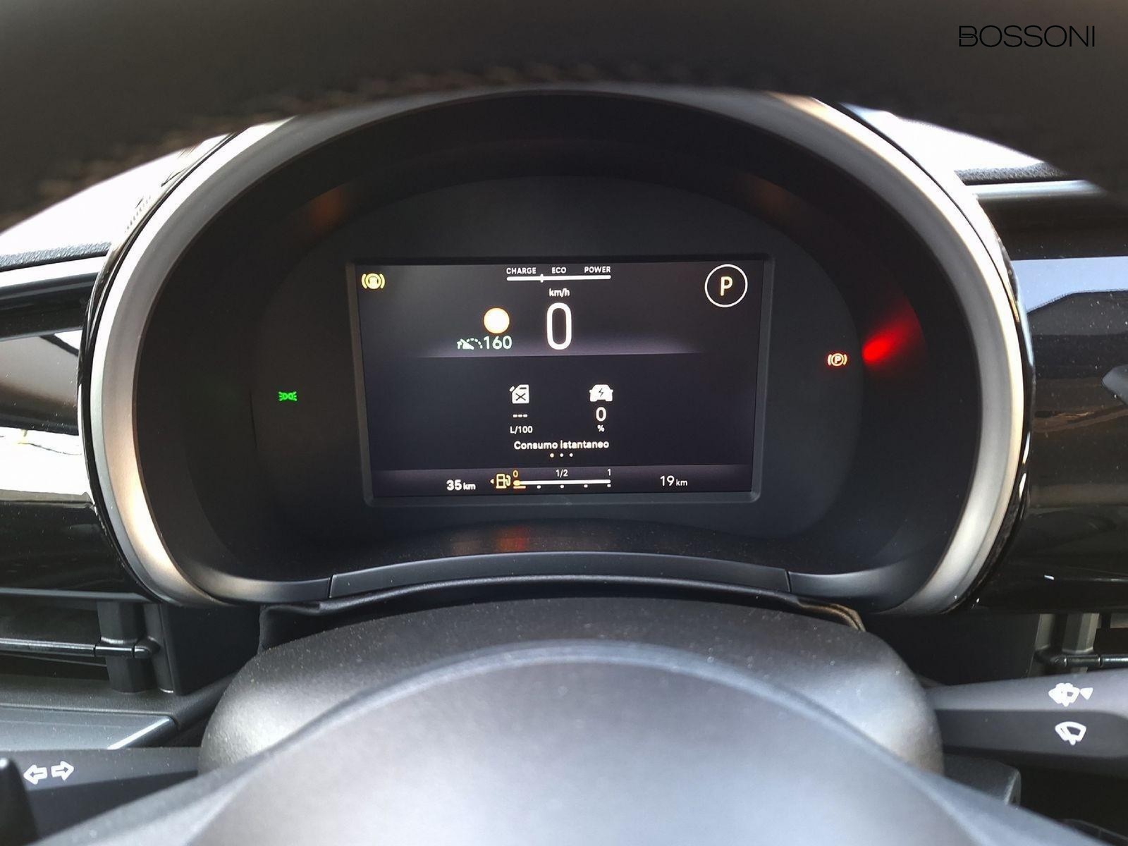 10 - Fiat 600 1.2 hybrid 145cv icon