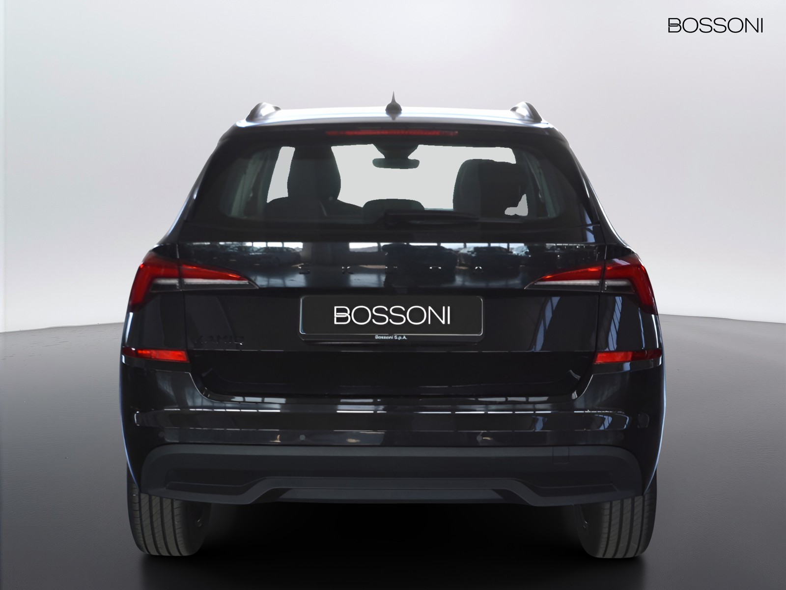 4 - Skoda Kamiq 1.0 tsi 95cv black dots