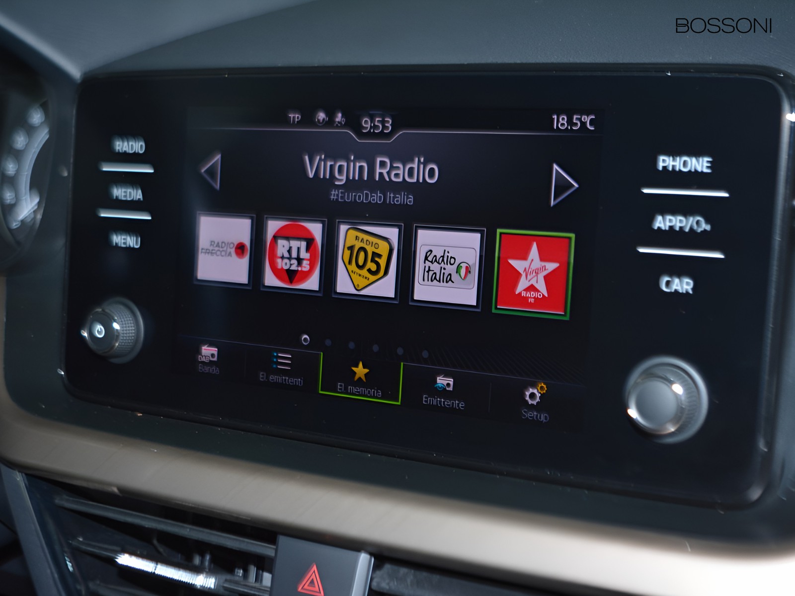 10 - Skoda Kamiq 1.0 tsi 95cv black dots