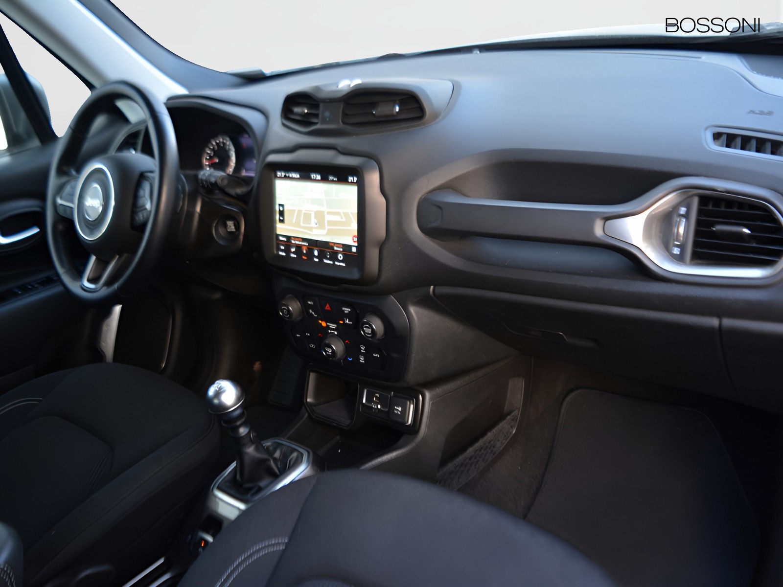 8 - Jeep Renegade 1.0 t3 limited 2wd