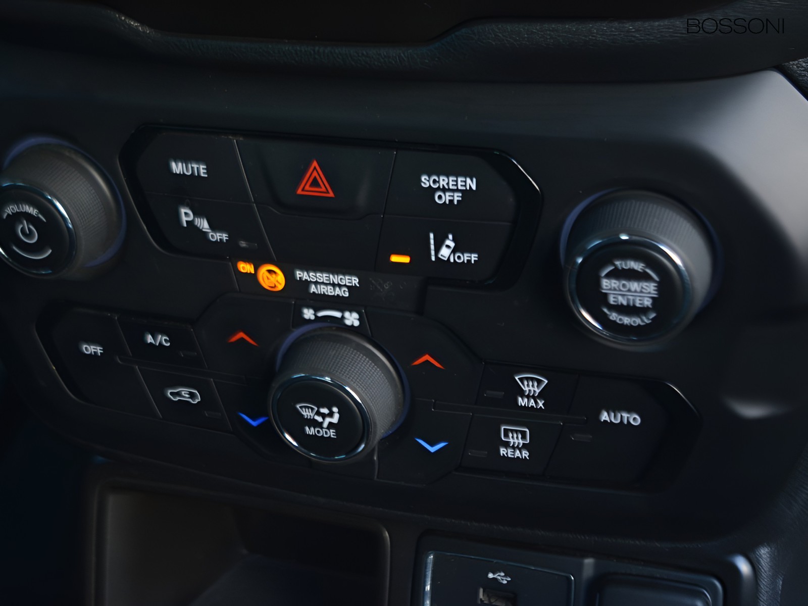 11 - Jeep Renegade 1.0 t3 limited 2wd