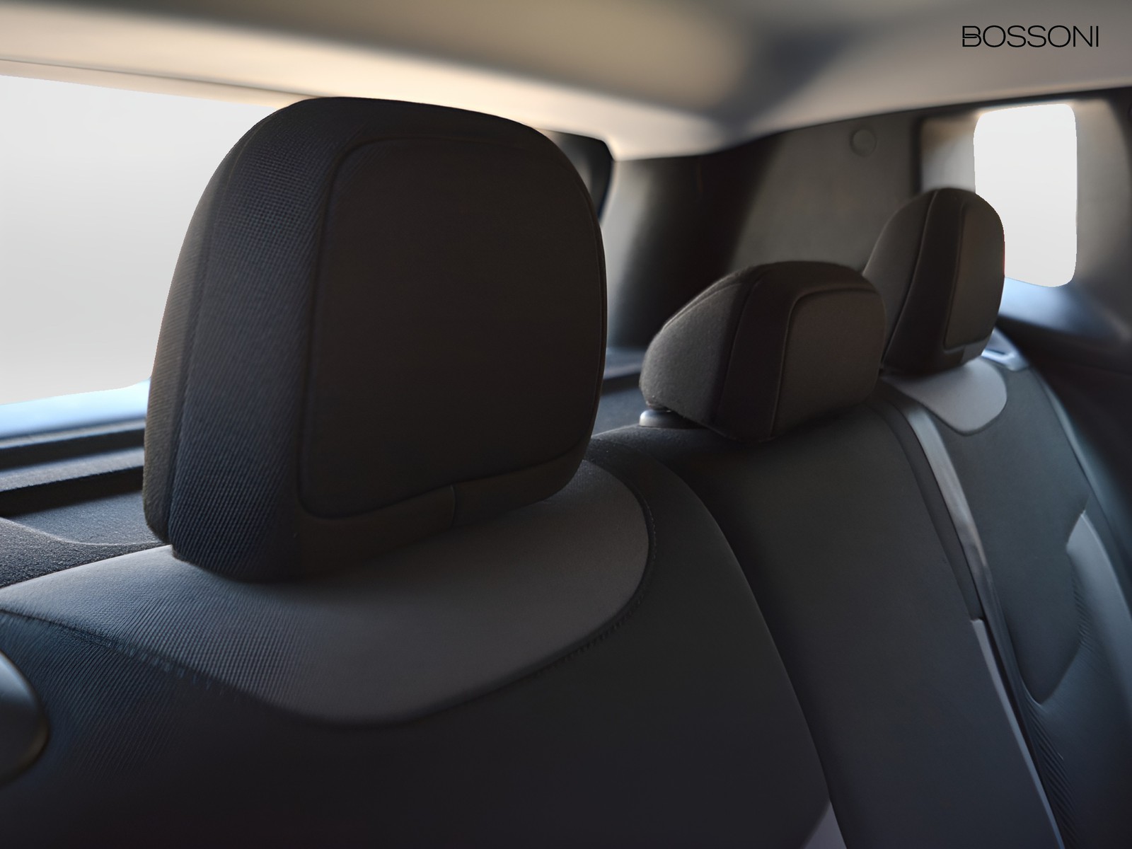 6 - Jeep Renegade 1.3 t4 phev limited 4xe at6