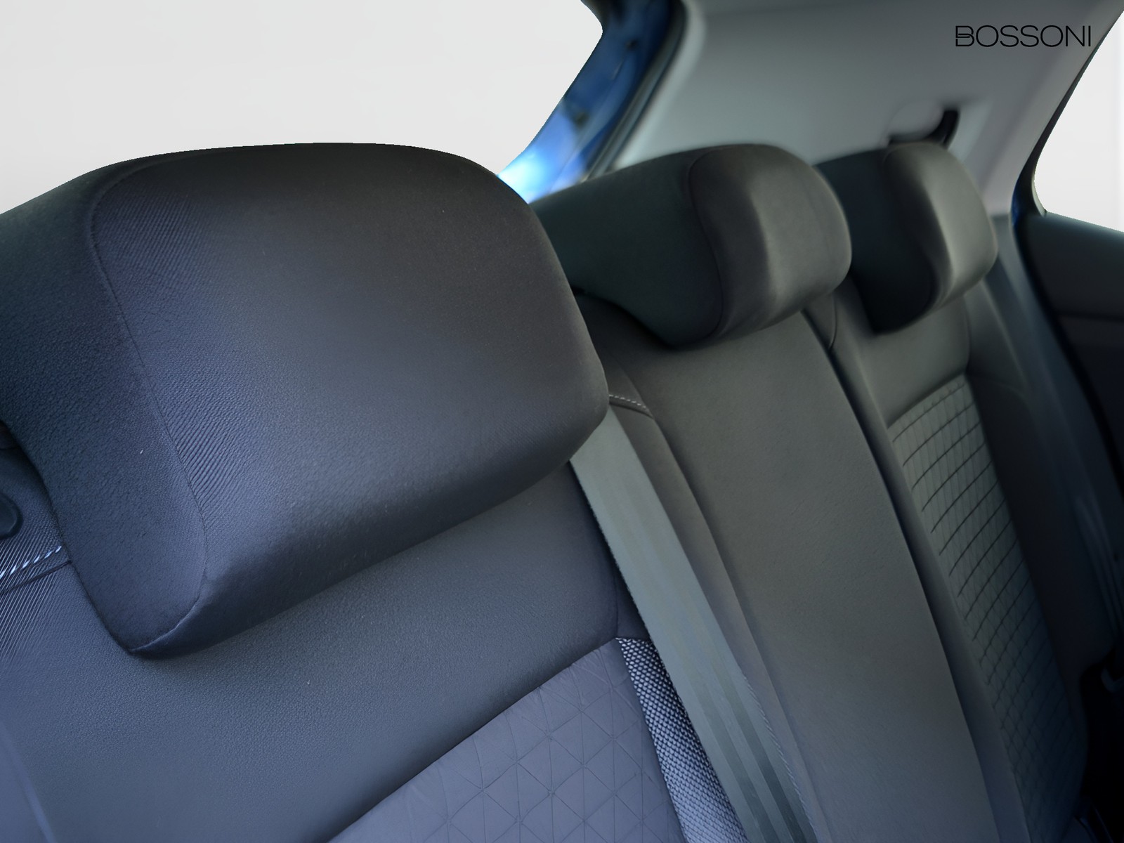 6 - Volkswagen T-Cross 1.0 tsi 95cv style