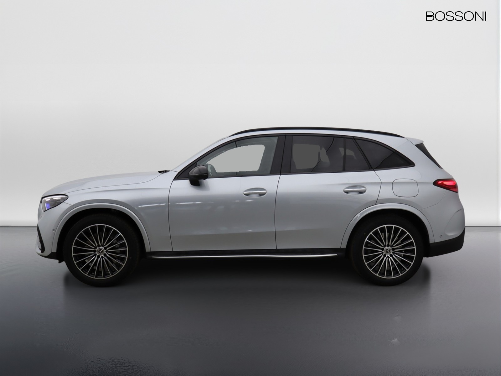 3 - Mercedes GLC suv 300 de plug in hybrid amg line advanced plus 4matic 9g-tronic