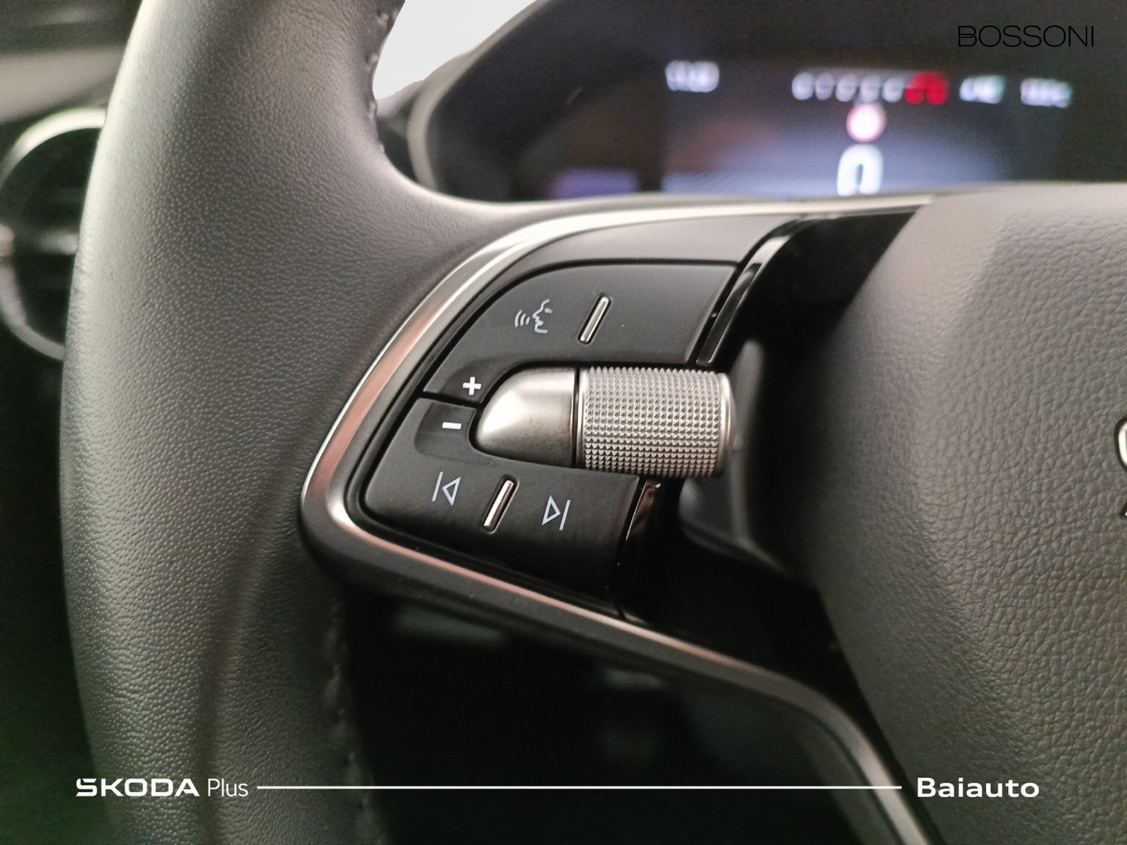 15 - Skoda Fabia 1.0 mpi 80cv 130 edition