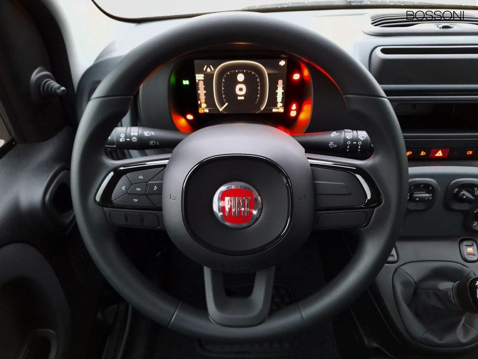 9 - Fiat Pandina 1.0 firefly hybrid 70cv pop s&s
