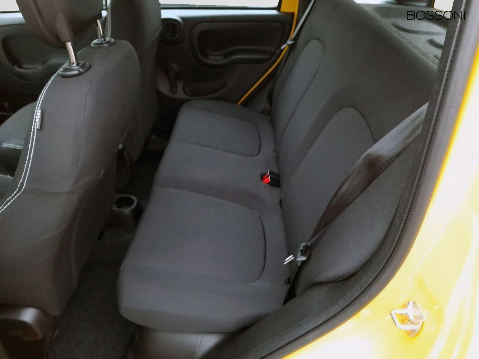 12 - Fiat Pandina 1.0 firefly hybrid 70cv pop s&s