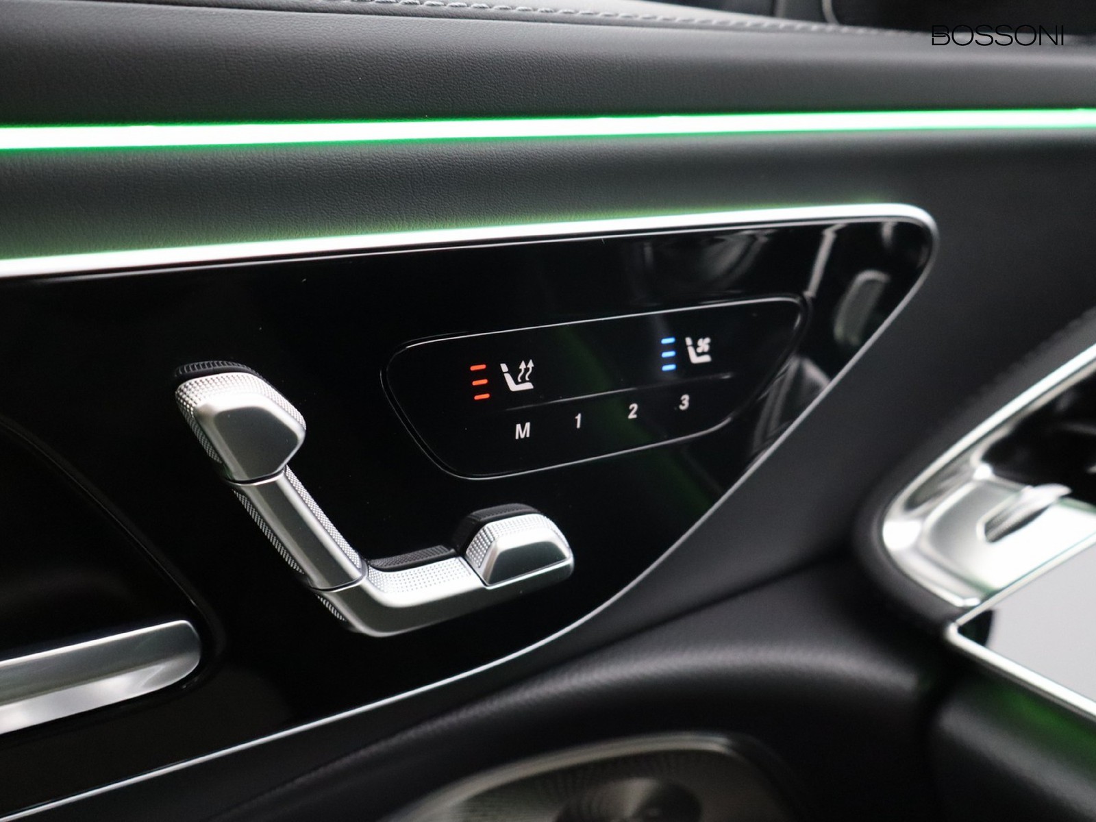 15 - Mercedes Classe E station wagon all-terrain 450 d premium plus 4matic 9g-tronic