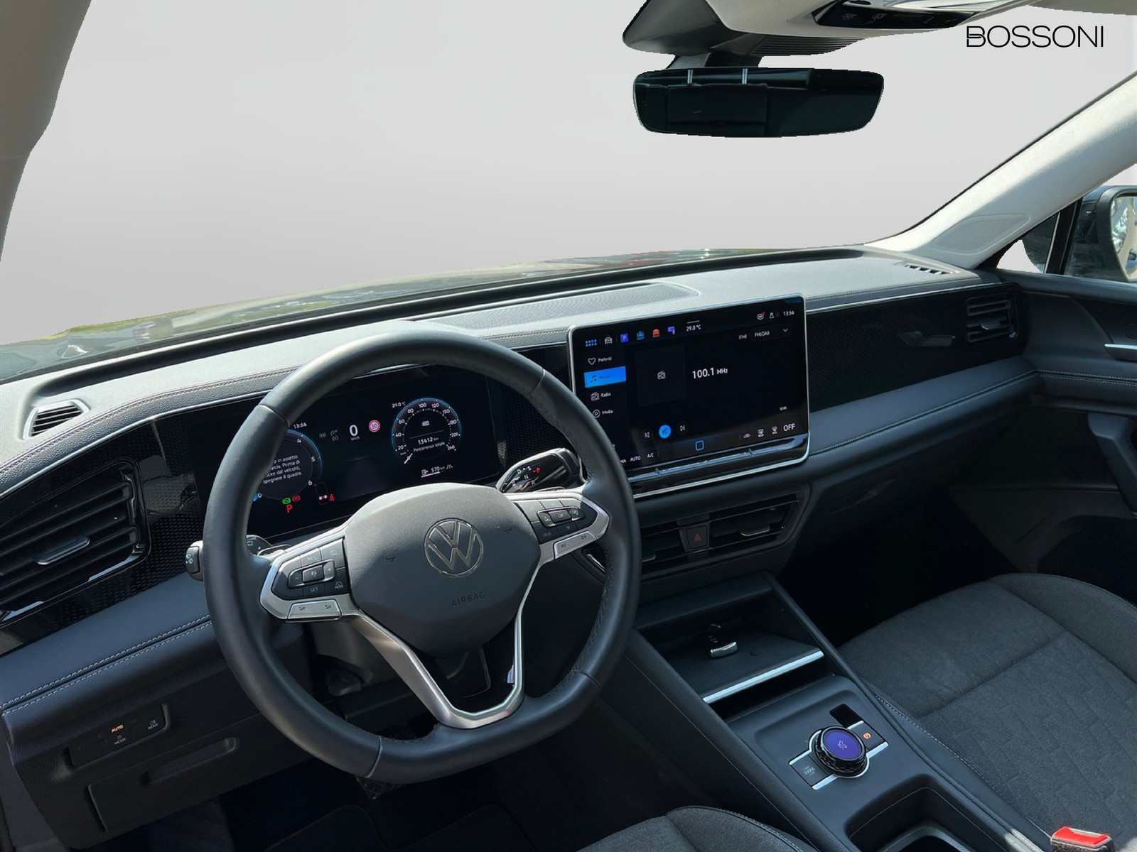 6 - Volkswagen Tiguan 2.0 tdi scr 150cv life dsg