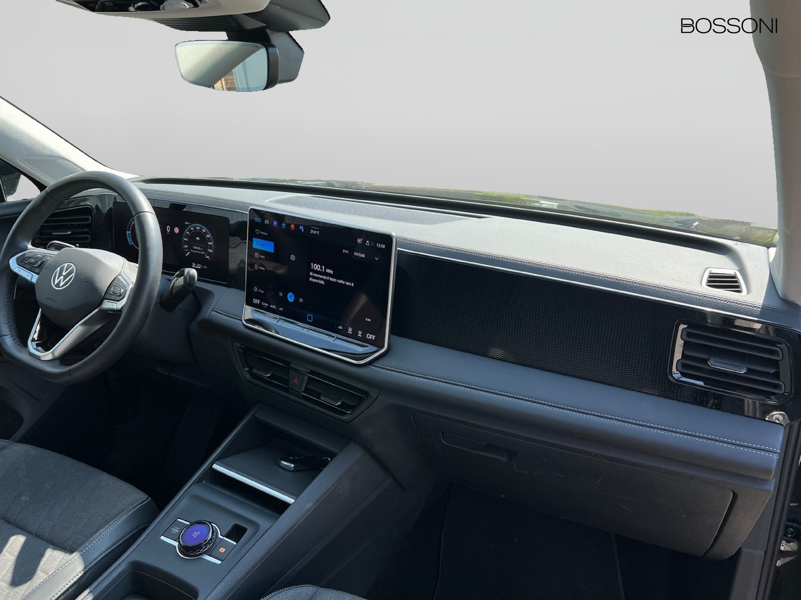 10 - Volkswagen Tiguan 2.0 tdi scr 150cv life dsg