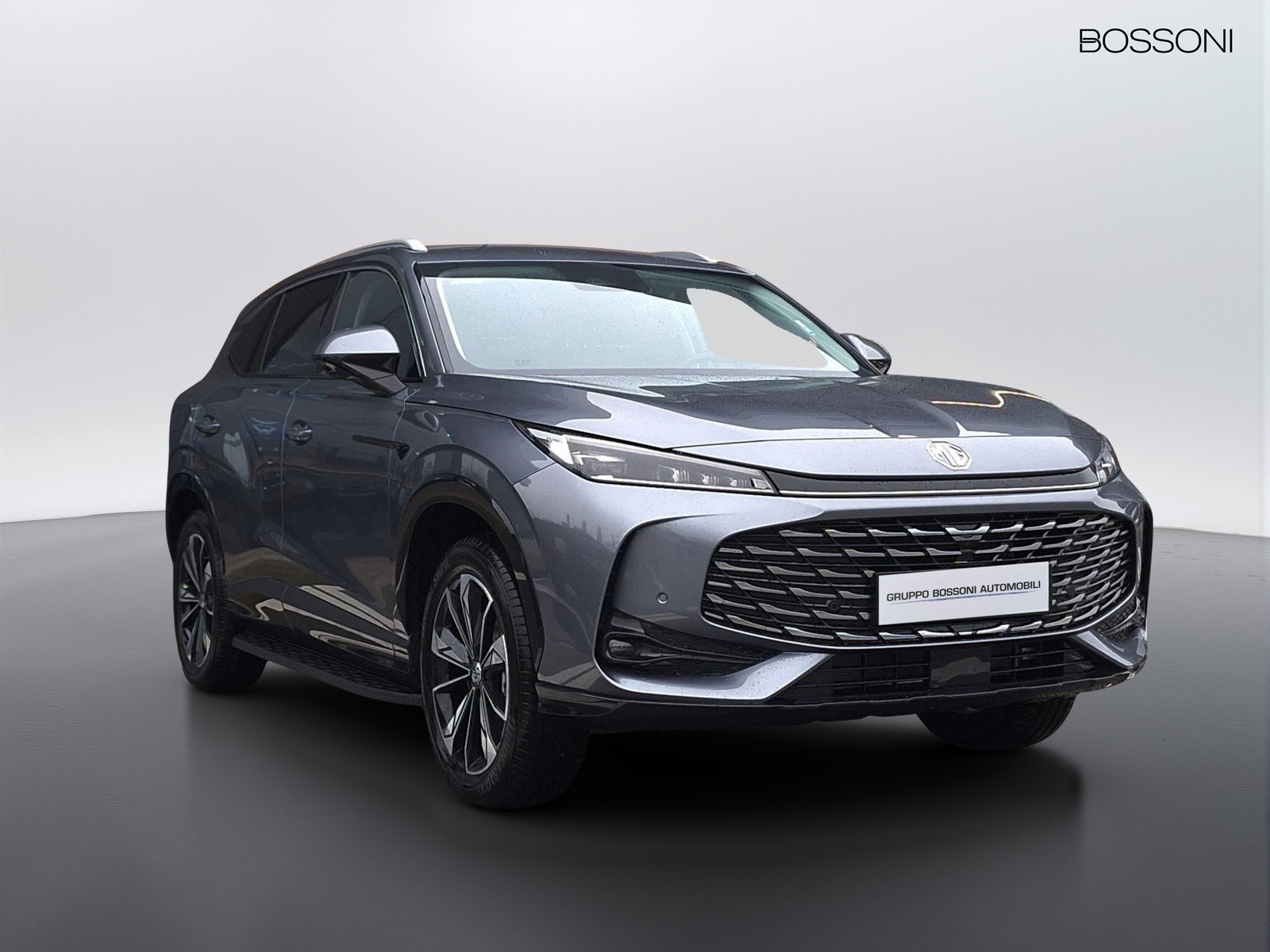 3 - Mg HS 1.5 phev luxury auto