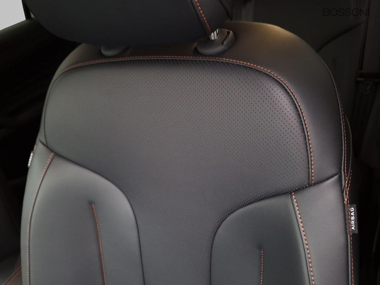 21 - Mg HS 1.5 phev luxury auto