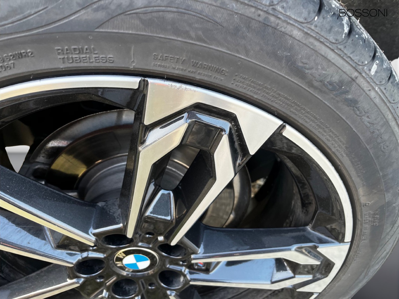 10 - BMW X1 18d sdrive msport dct