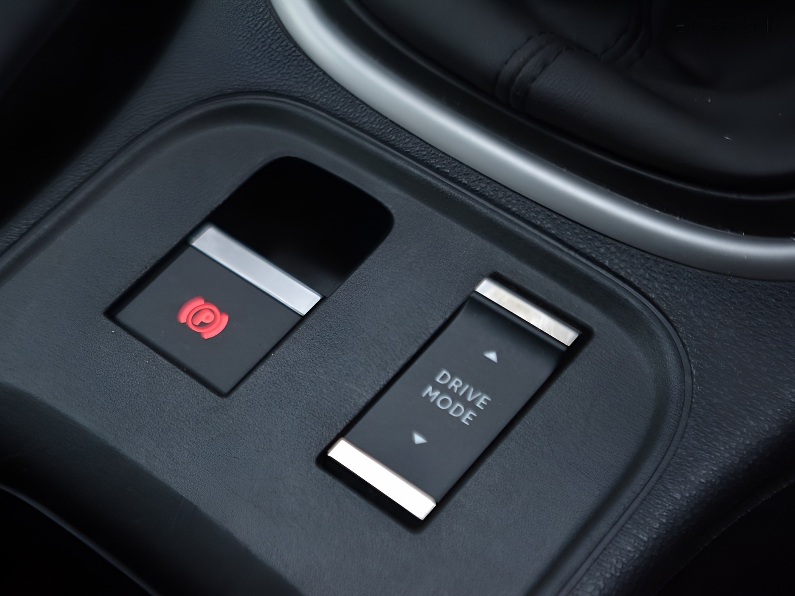 17 - Jeep Avenger 1.2 turbo 100cv altitude fwd