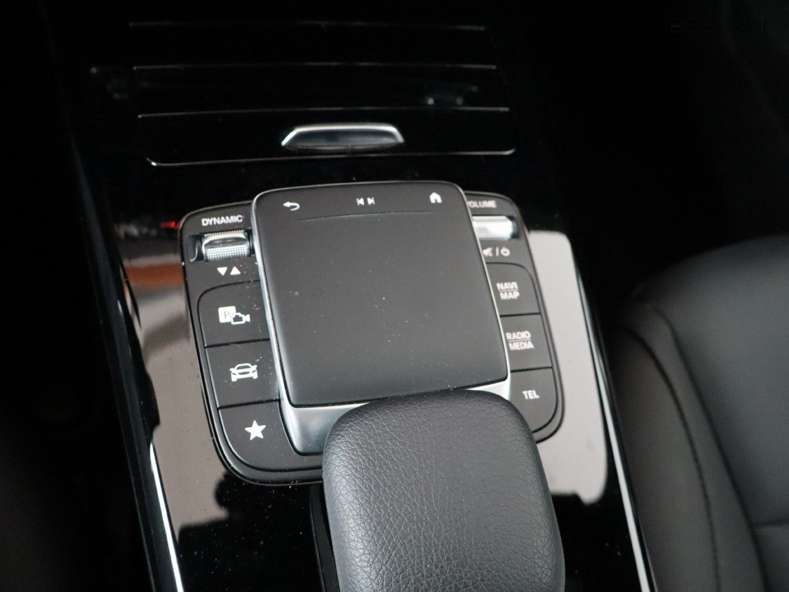 14 - Mercedes Classe A 180 d sport night edition 8g-dct