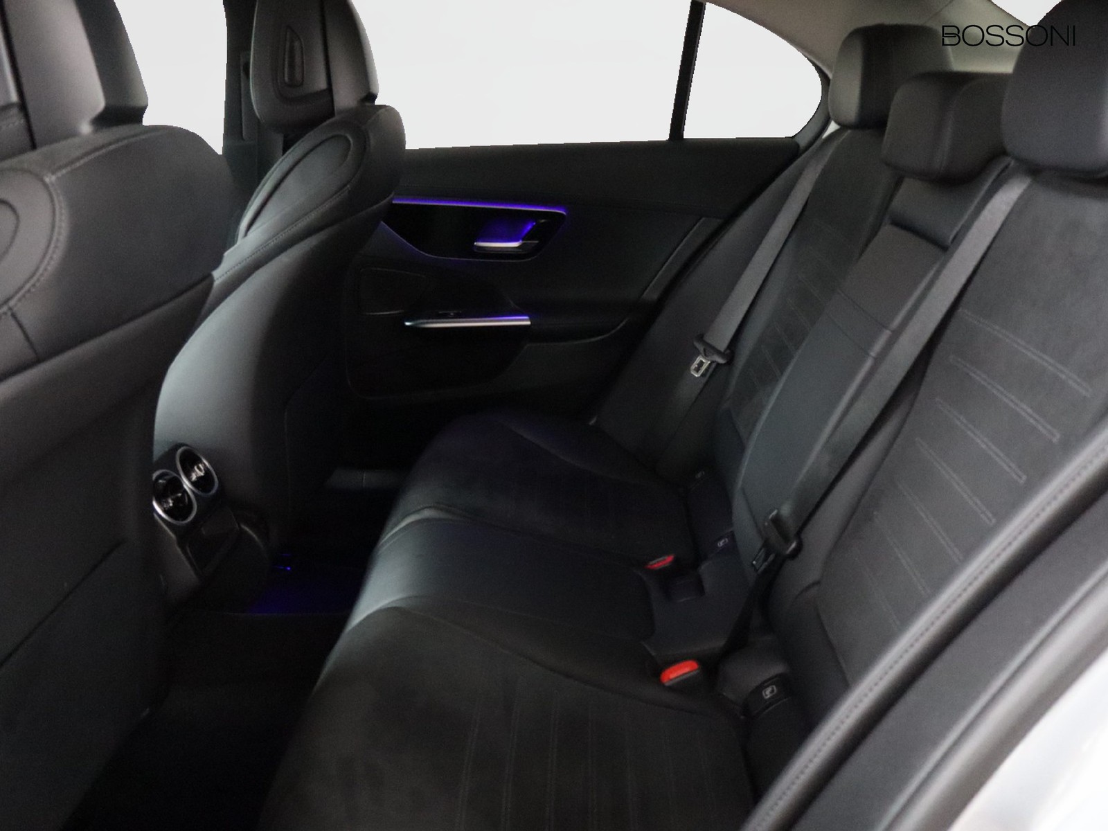 8 - Mercedes Classe C berlina 220 d mild hybrid premium 9g-tronic