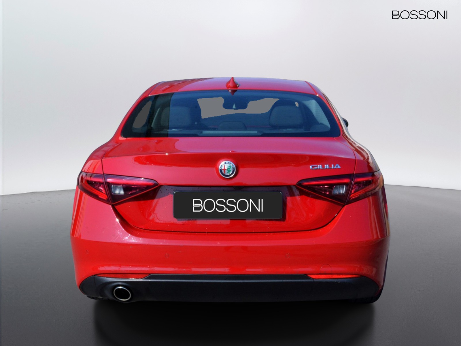 4 - Alfa Romeo Giulia 2.2 turbo 160cv business at8