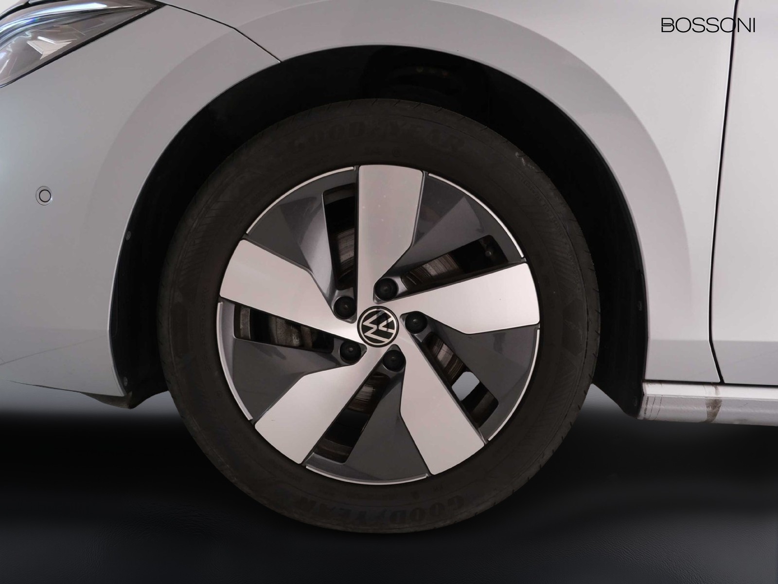 11 - Volkswagen Passat 2.0 tdi scr evo 150cv business dsg