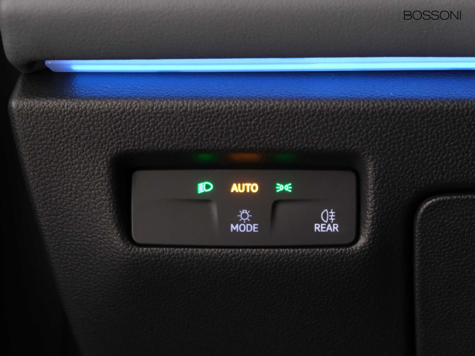 27 - Volkswagen Passat 2.0 tdi scr evo 150cv business dsg