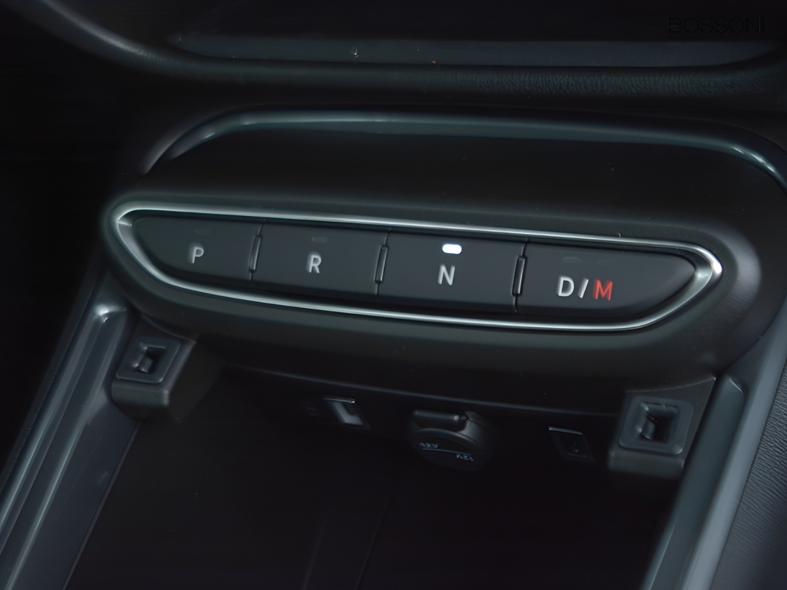 12 - Fiat 600 1.2 hybrid 145cv icon