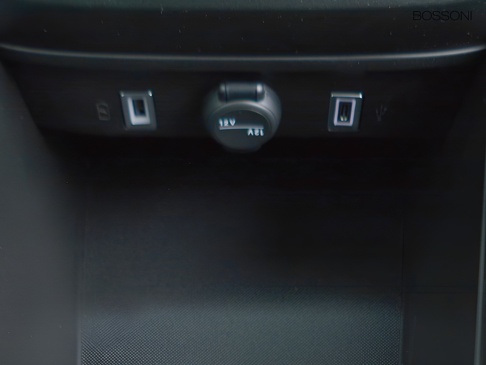 18 - Fiat 600 1.2 hybrid 145cv icon