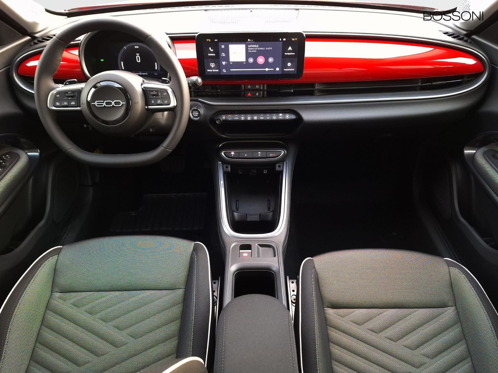 8 - Fiat 600 1.2 hybrid 110cv icon edct