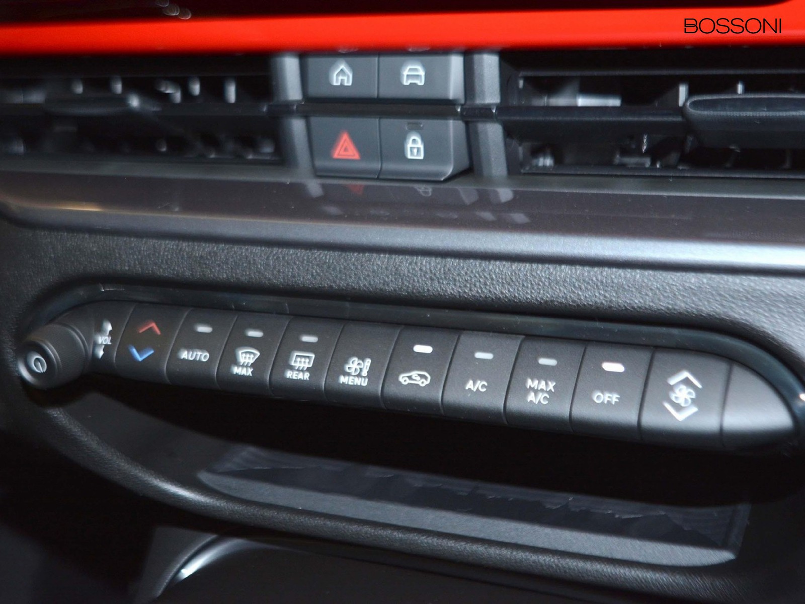 11 - Fiat 600 1.2 hybrid 110cv icon edct