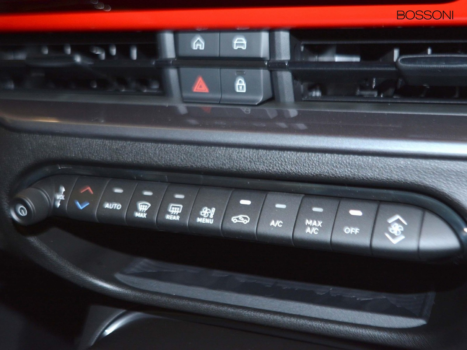 11 - Fiat 600 1.2 hybrid 110cv icon edct