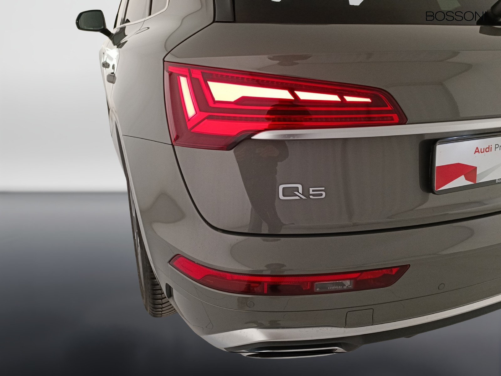 29 - Audi Q5 40 2.0 tdi mhev 12v s line quattro s tronic