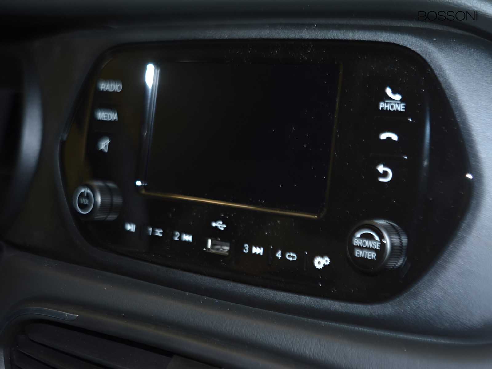 12 - Fiat Tipo 5 porte 1.5 t4 hybrid 130cv dct