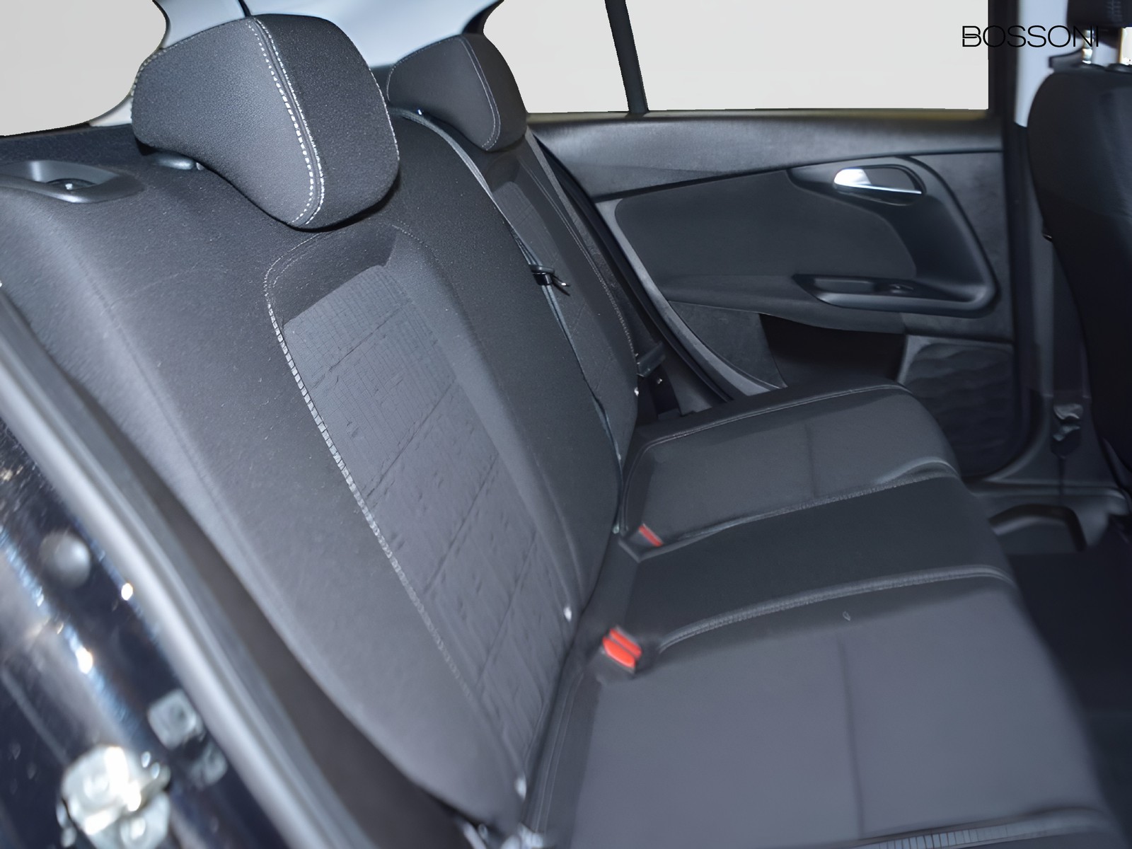 9 - Fiat Tipo 5 porte 1.5 t4 hybrid 130cv dct