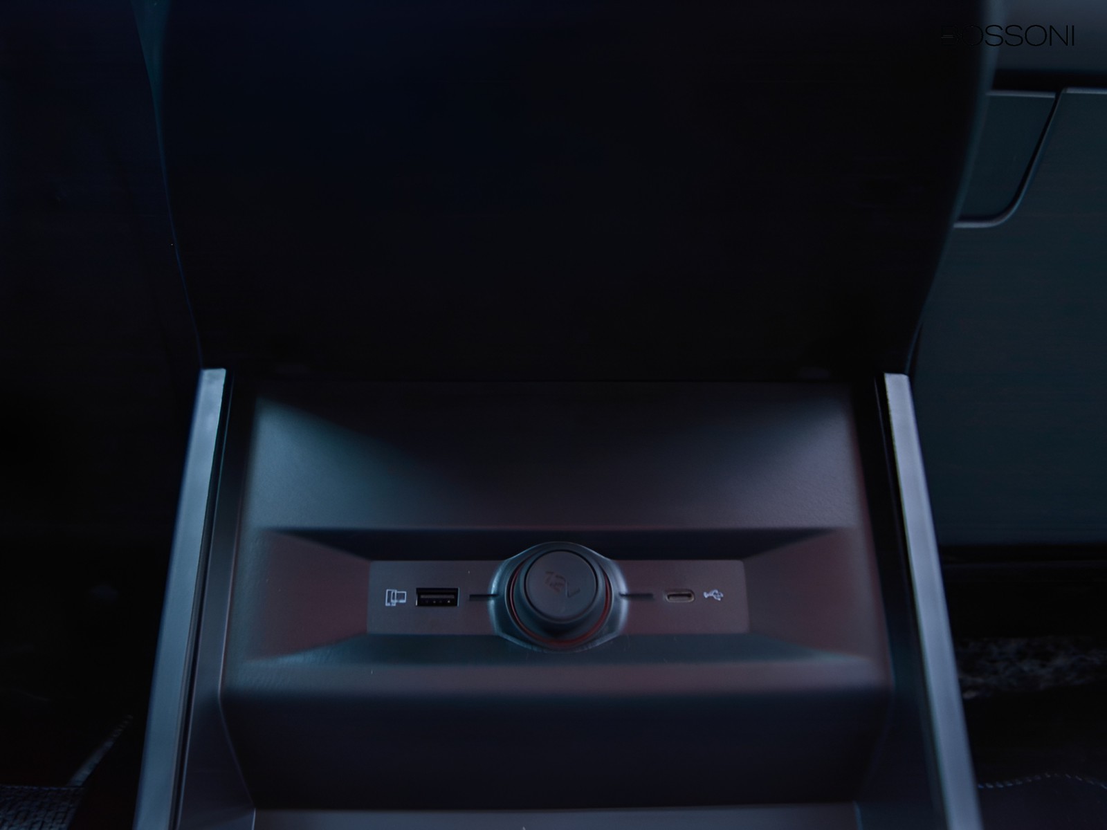 12 - Mg MG4 luxury64