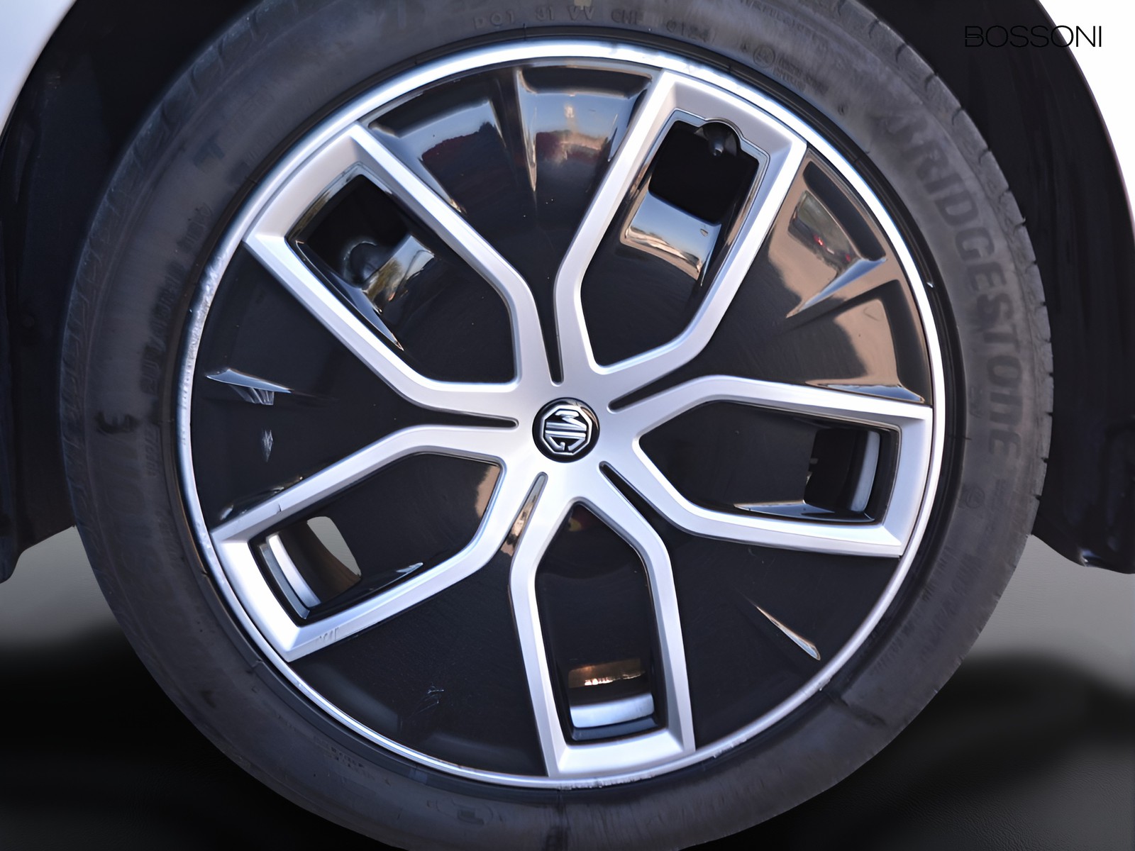 17 - Mg MG4 luxury64