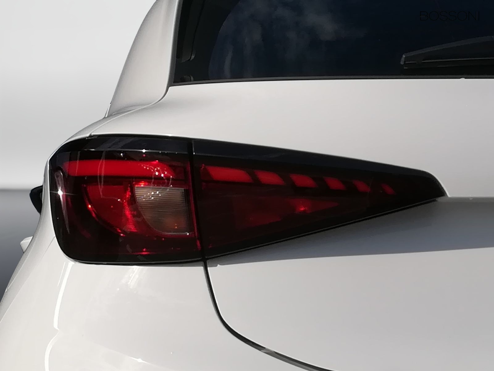 16 - Mg MG3 1.5 standard