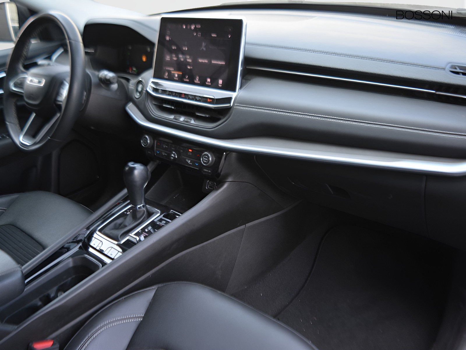 8 - Jeep Compass 1.3 turbo t4 phev limited 4xe at6