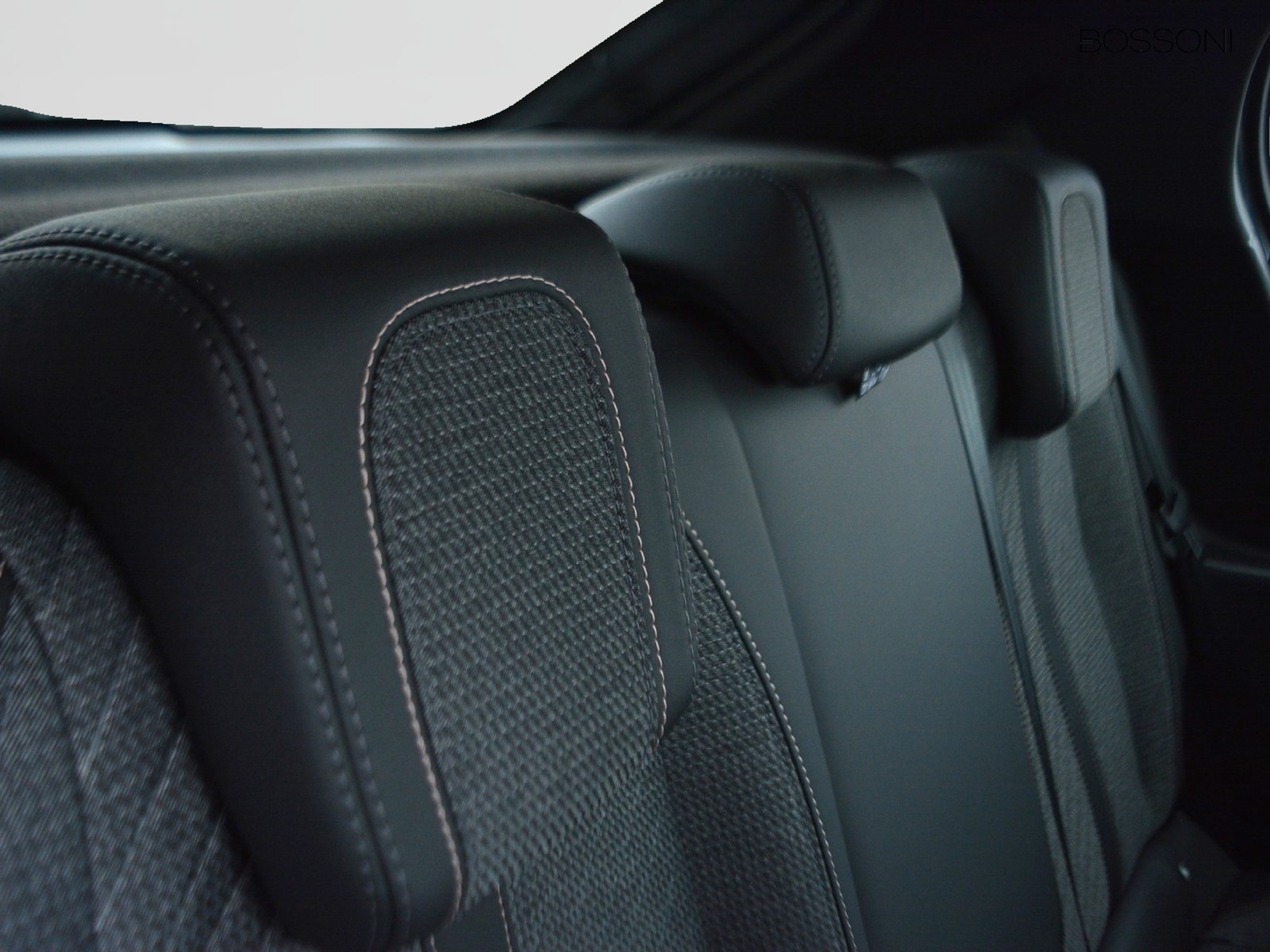 6 - Peugeot 208 1.2 puretech 100cv allure s&s