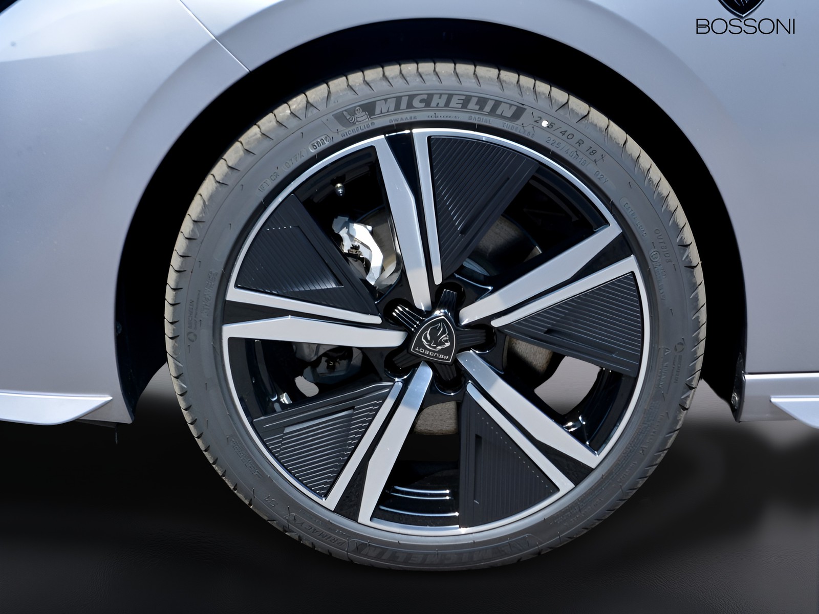 15 - Peugeot 308 1.2 hybrid 145cv gt e-dcs6