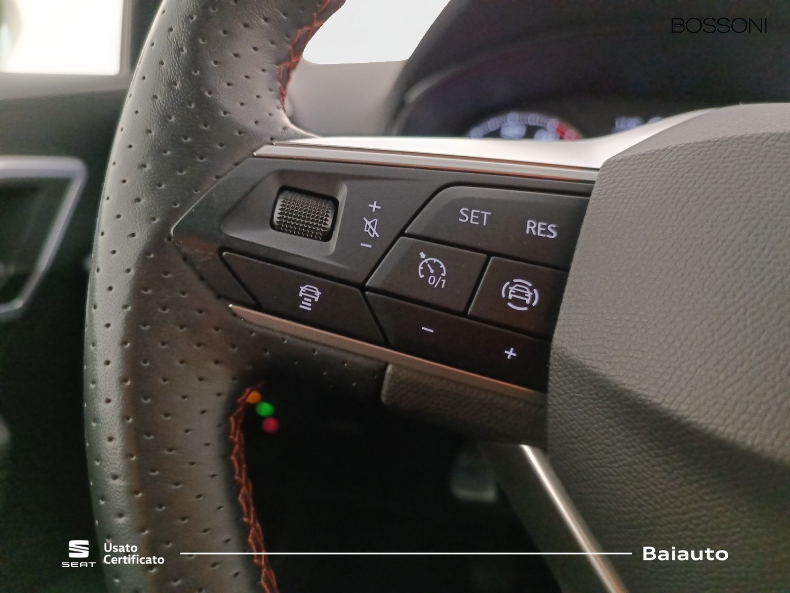 14 - Seat Ibiza 5 porte 1.0 tgi 90cv fr