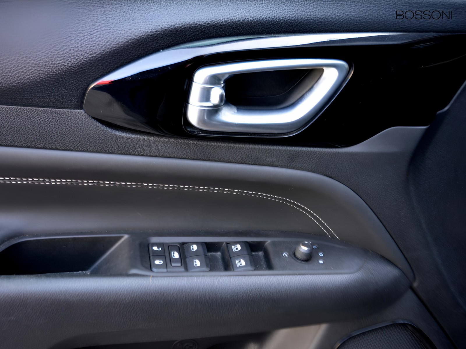 15 - Jeep Compass 1.3 turbo t4 phev limited 4xe at6