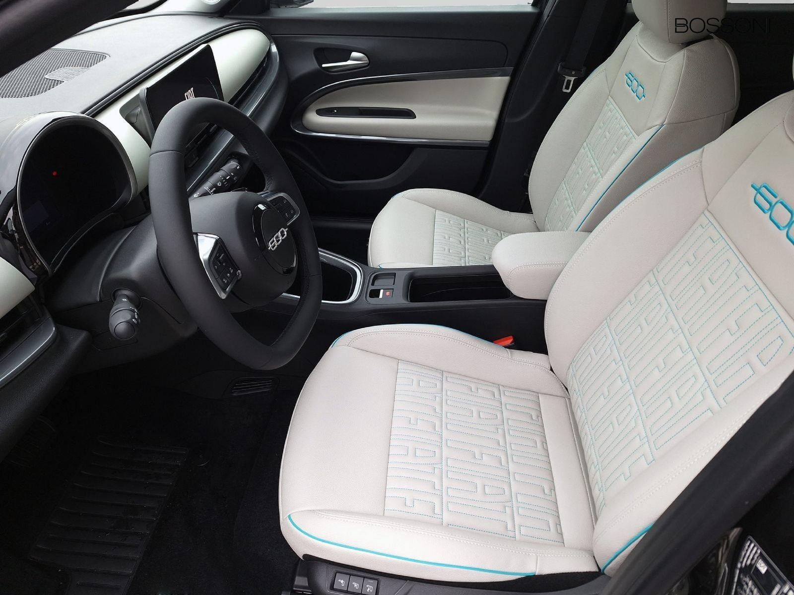 11 - Fiat 600 1.2 hybrid 110cv la prima ii edct